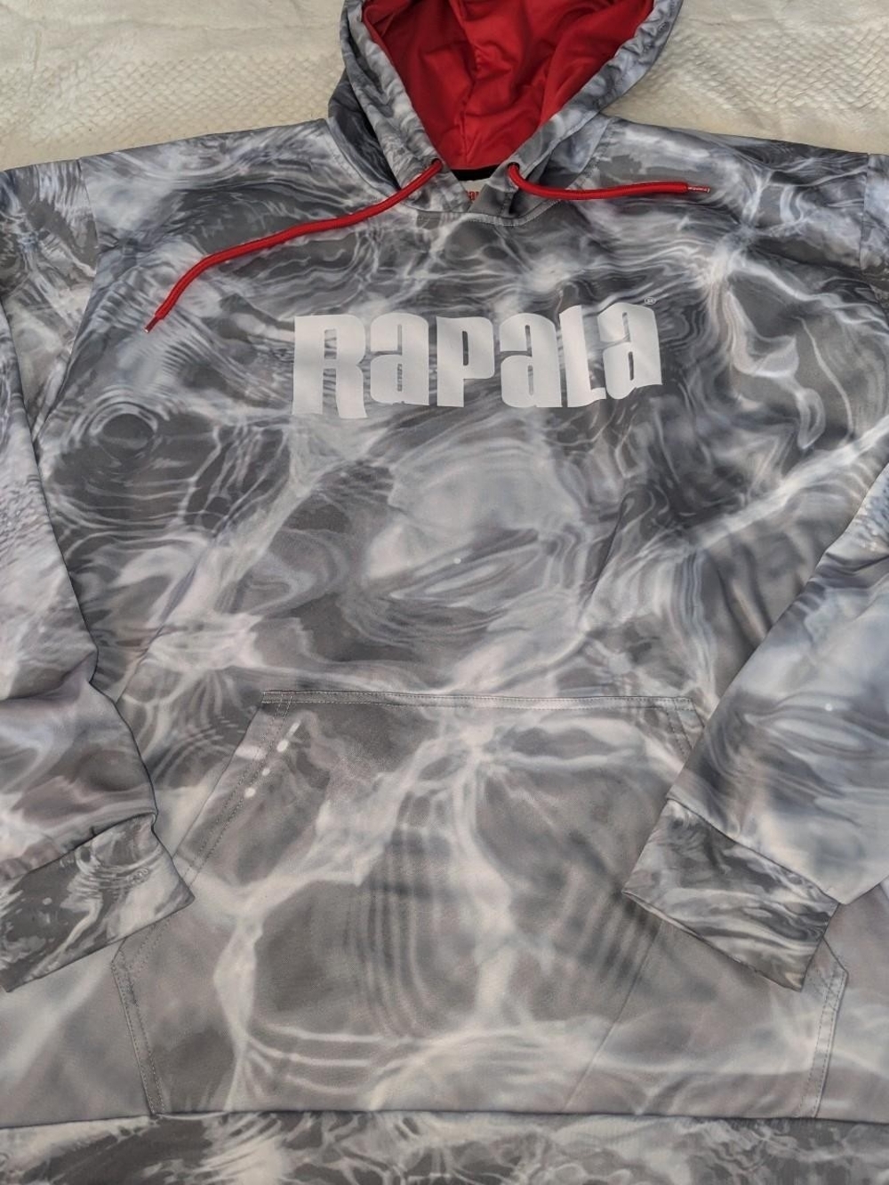 Rapala Men's Gray Water-Pattern Pullover Hoodie with Red Liner